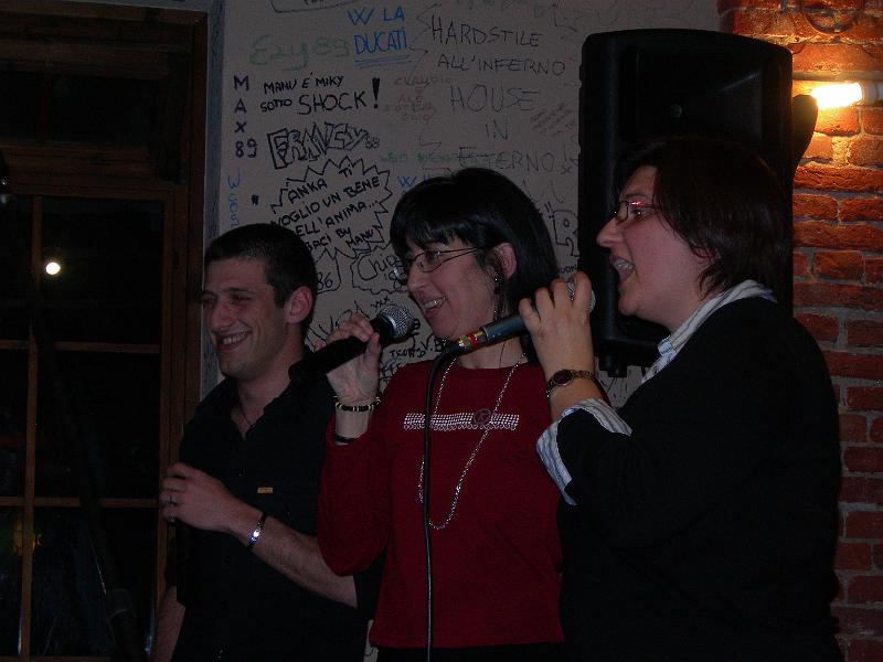 10 - 4 - 2008 La jena karaoke 013.jpg